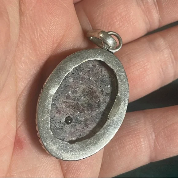 Rhodinite t pendant - Picture 4 of 4